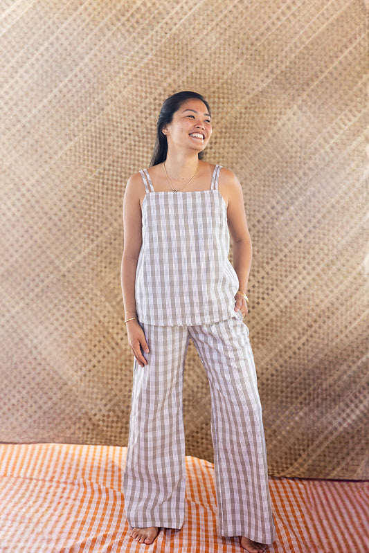 Megumi Top - Hinahina