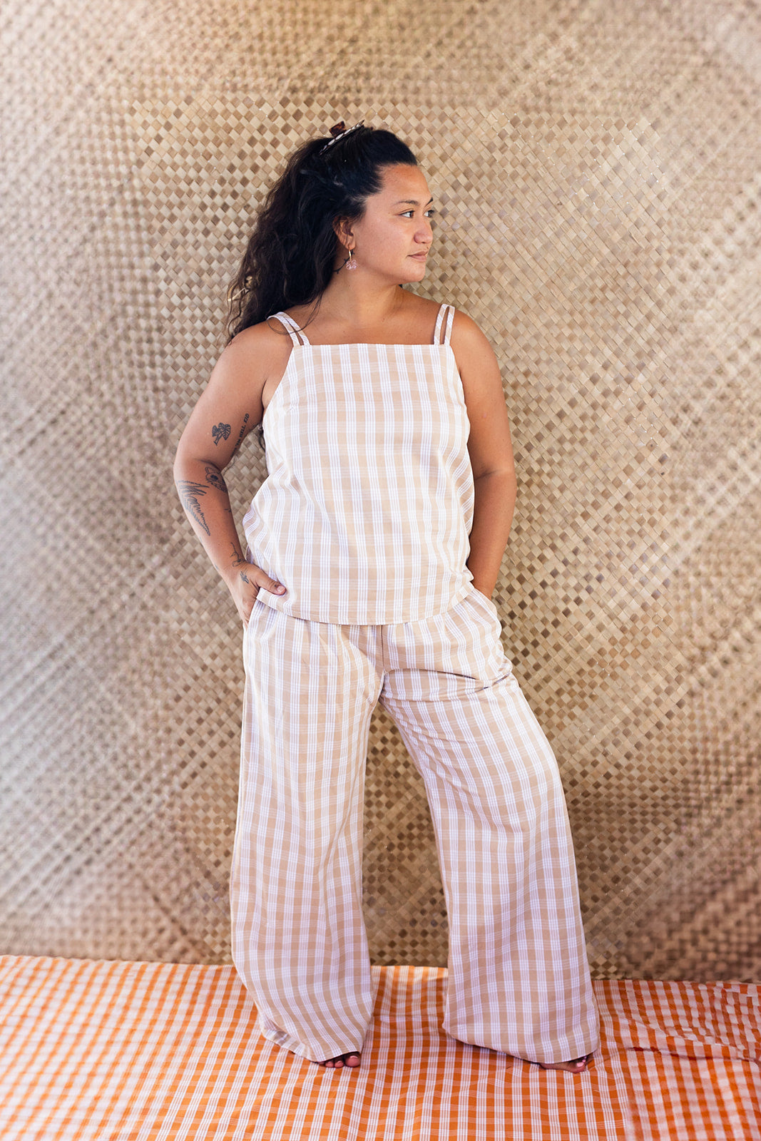 Megumi Pant - ʻIliahi