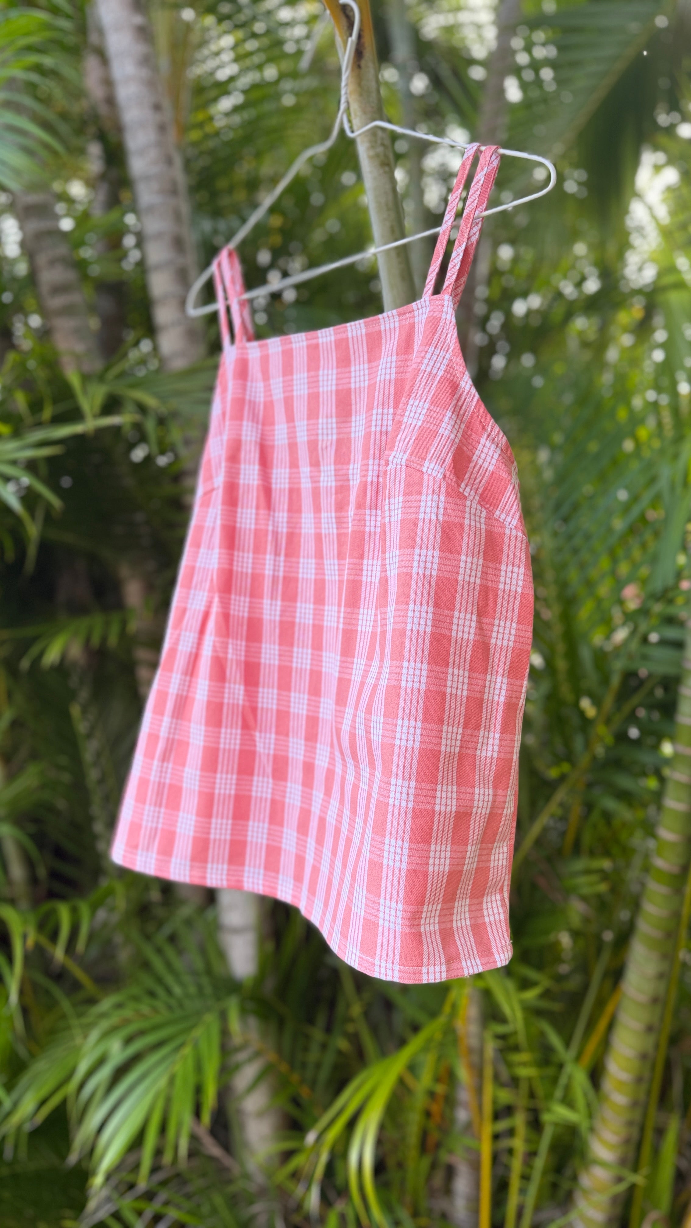 Megumi Top - ʻŌhelo