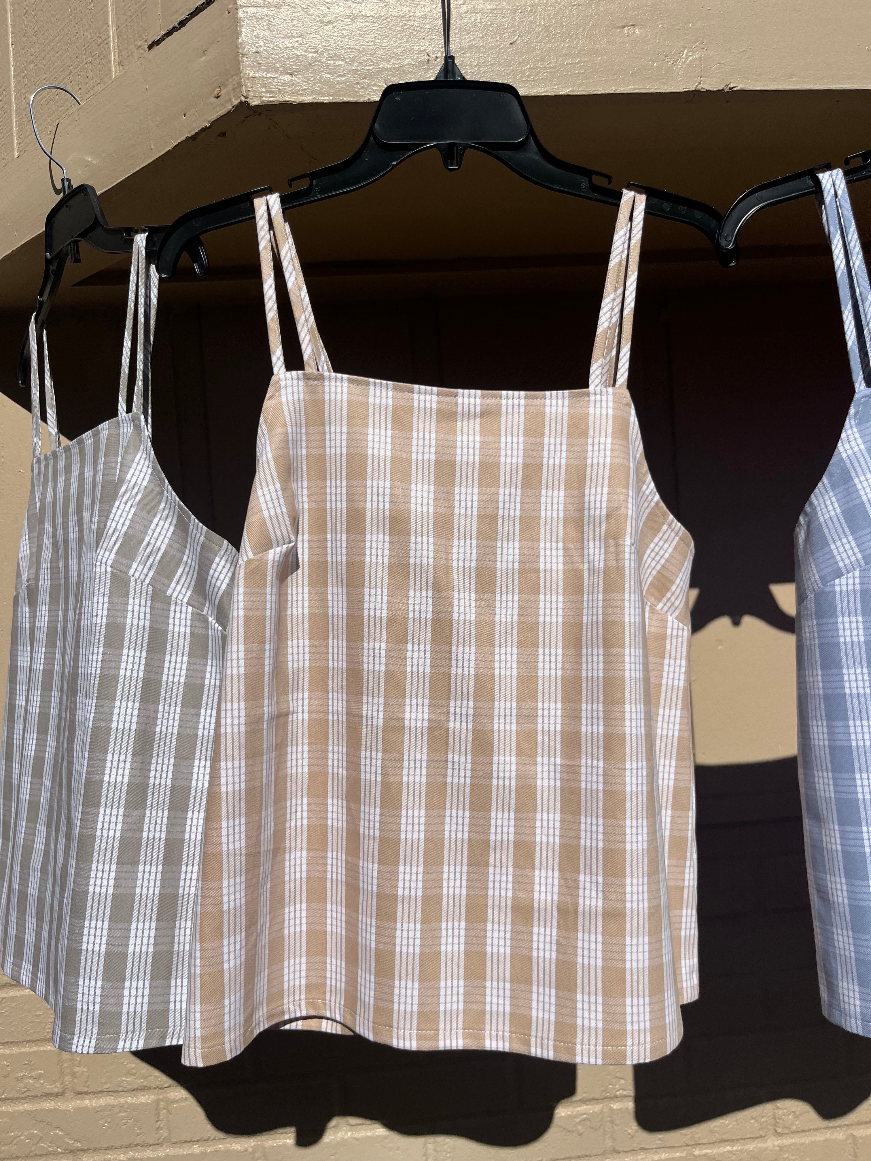 Megumi Top - ʻIliahi